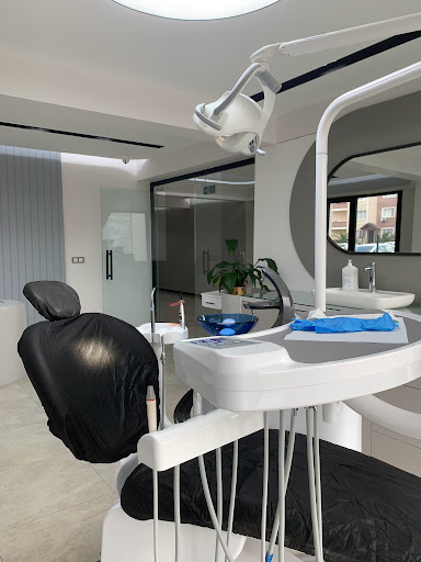 Aviva Dental Ağız ve Diş Sağlığı Polikliniği