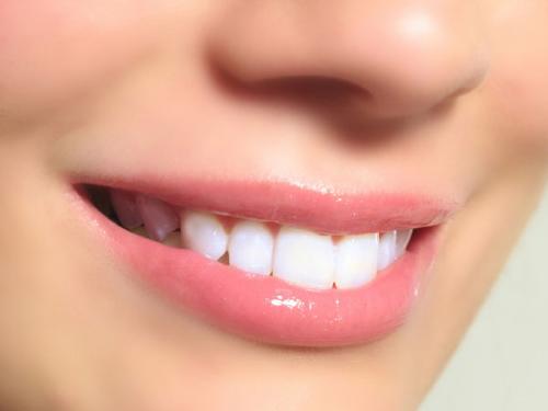 Dentalis Özel Ağız ve Diş Sağlığı Polikliniği | İmplant, Ortodonti, Estetik Diş ve Zirkonyum Diş Kaplama Merkezi