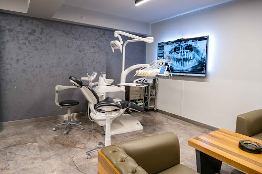 Dente Dental Studio, Zirkonyum diş izmir | İmplant izmir | Kanal tedavisi karşıyaka, 20lik diş çekimi