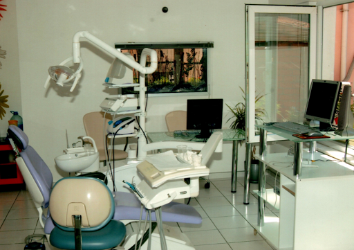 Estedent Diş Kliniği