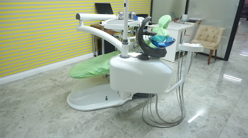 Teknoloji Diş ve Sağlık Merkezi