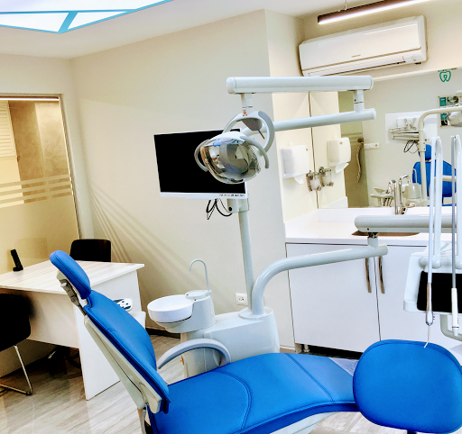 Via Dental Clinic Sultangazi Diş Hastanesi